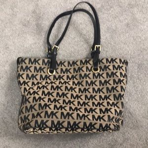 Michael Kors tote